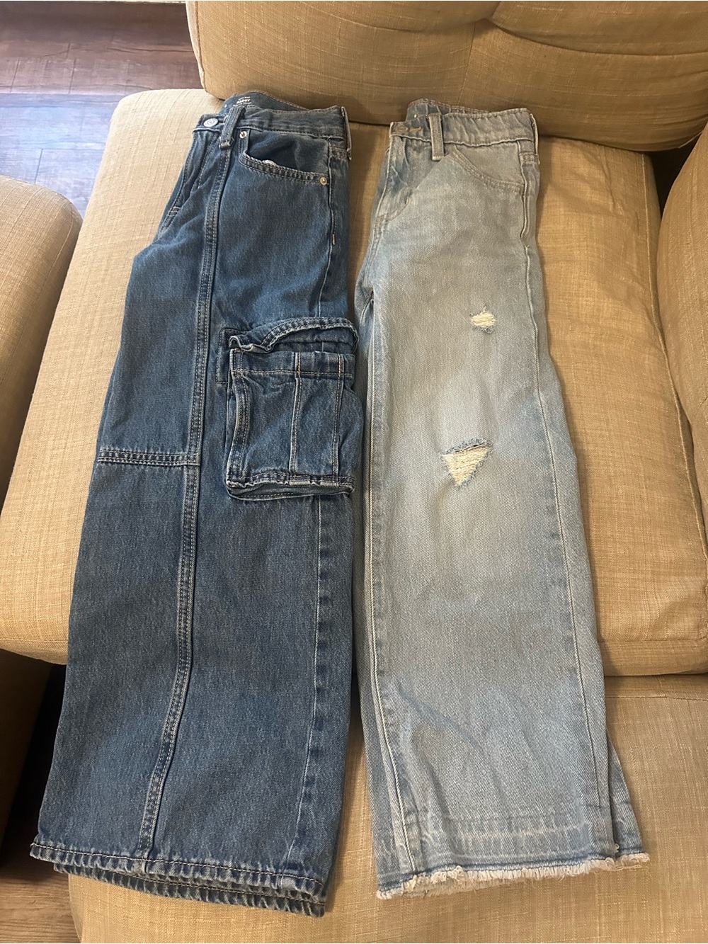 Girl’s Blue Denim Jeans - Classic & Light Wash Options. Baggy style both size 8